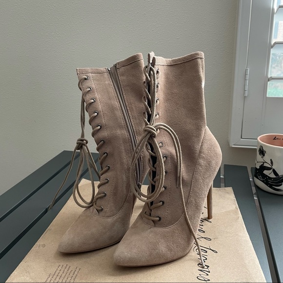 Steve Madden Shoes - Steve Madden Suede stiletto boots size 5